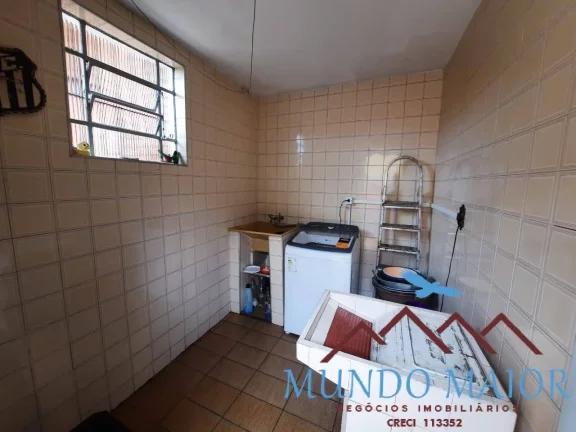 Imagem Casa com 4 vagas e 3 dormitorios 1 suite master e lavabo -Vila Suissa !!!!