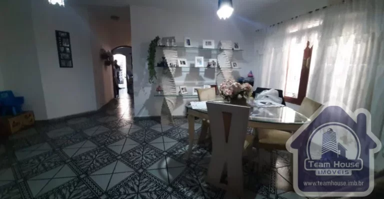 Imagem Sobrado a venda no Centro de Suzano SP