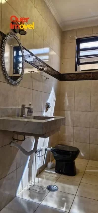 Imagem Casa à venda em Ribeirão Preto-SP, bairro Sumarezinho: 4 quartos, 1 suíte, 1 sala, 4 banheiros, 4 vagas de garagem, 249m²!