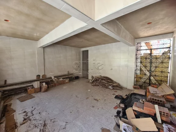 Imagem Excelente casa bem ventilada, em ótima localização no Centro de Fortaleza, com 3 quartos, 2 banhe...