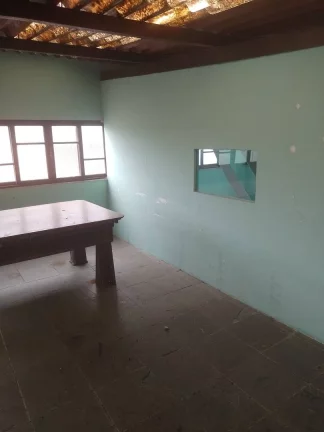 Imagem Casa Duplex a venda em Macaé RJ, Bairro Cajueiros Centro 300m2.