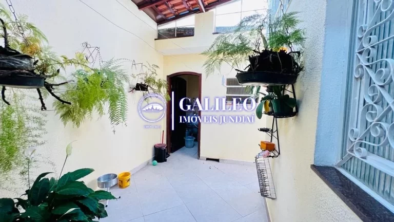 Imagem CASA A VENDA NA PONTE SÃO JOÃO - 250M² - 04 QUARTOS - VARANDA - JUNDIAÍ - SP