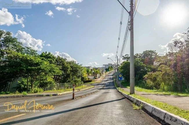 Imagem Lote na parte alta do condomínio na Alameda Bouganvilles.