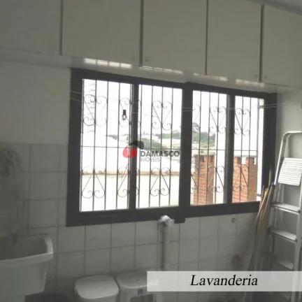 Imagem Sobrado à venda 3 Quartos, 1 Suite, 10 Vagas, 248M², Vila Lúcia, São Paulo - SP