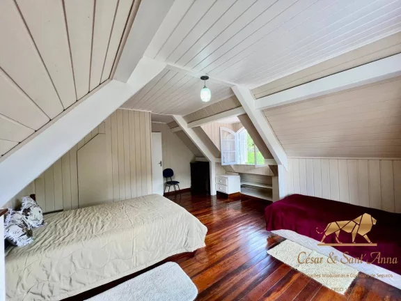 Imagem Casa com quintal arborizado para locação - Libera em junho 2025