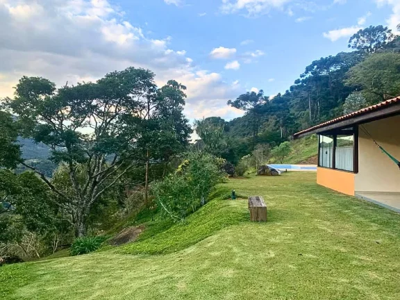 Imagem Onde o luxo encontra a serenidade: Refúgio de alto padrão em Sapucaí-Mirim