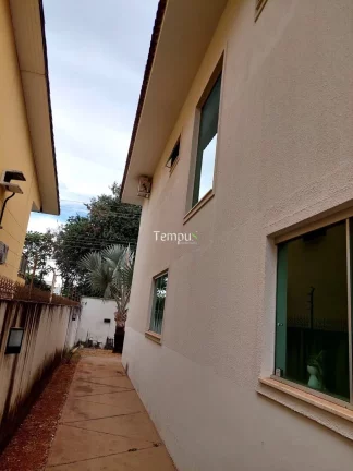 Imagem Casa Sobrado em Jardim América, Goiânia/GO