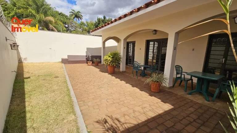 Imagem Imóvel Espetacular à Venda em Ribeirão Preto-SP, Jardim Sumaré: 3 Quartos, 1 Suíte, 3 Salas, 3 Banheiros, 5 Vagas, 295m² - Quer Imóvel.