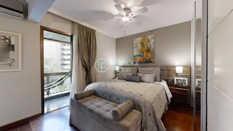 Imagem Ótimo apartamento, completo, amplo , super conservado, rico em armários e de muito bom gosto, óti...