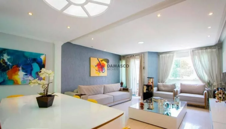 Imagem Sobrado à venda 3 Quartos, 1 Suite, 4 Vagas, 207M², Campestre, Santo André - SP