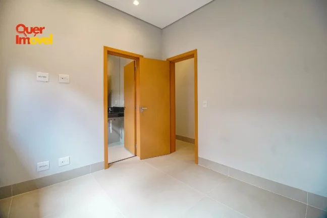 Imagem Reserva San Tiago: Casa de Luxo à Venda em Ribeirão Preto - 3 quartos, 3 suítes, 2 salas, 5 banheiros, 4 vagas - 153,43m² - Quer Imóvel Negócios Imobiliários