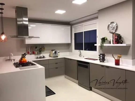 Imagem Apartamento 3 dormitórios para Venda em Balneário Camboriú / SC no bairro Centro