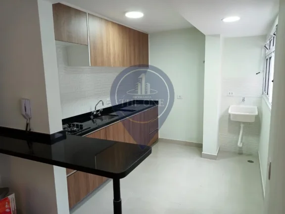 Imagem Apartamento para locação em Perdizes, São Paulo-SP: 1 quarto, 2 salas, 1 banheiro, 1 vaga de garagem, 42m² de área.