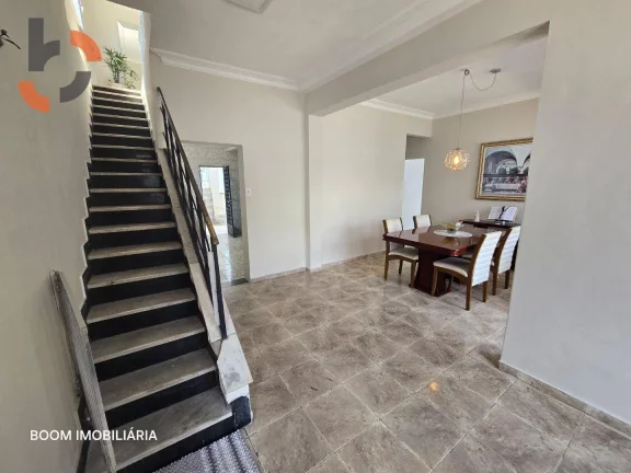 Imagem Casa com 5 dormitórios à venda, 197 m² por R$ 550.000,00 - Califórnia - Nova Iguaçu/RJ