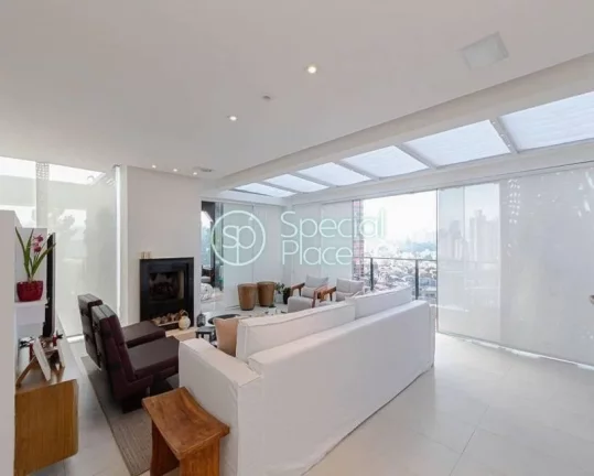 Imagem 317 metros 4 dormitórios 4 suítes 5 banheiros 4 vagas Cobertura Duplex toda reformada, pronta para...