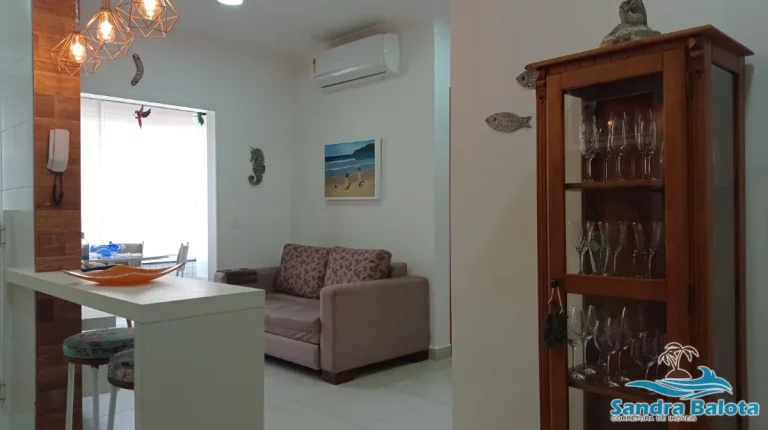 Imagem Apartamento à 300 metros da Praia das Toninhas/2 dormitórios