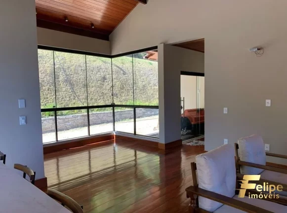 Imagem MANSÃO DUPLEX COM VISTA PARA AS MONTANHAS / VARGEM ALTA - ES