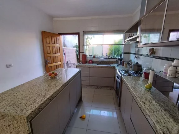 Imagem Sobrado com 3 dormitórios à venda, 100 m² por R$ 650.000,00 - Jardim Medina - Poá/SP