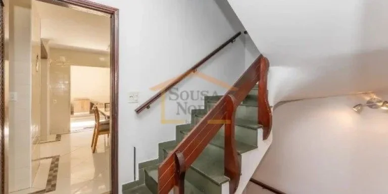 Imagem Sobrado 3 dormitórios, sendo 1 suíte, sala 2 ambientes, cozinha e dormitórios com armários, ampl...