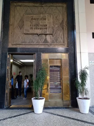 Imagem ANDAR NO CENTRO DO RIO PARA LOCAÇÃO E VENDA