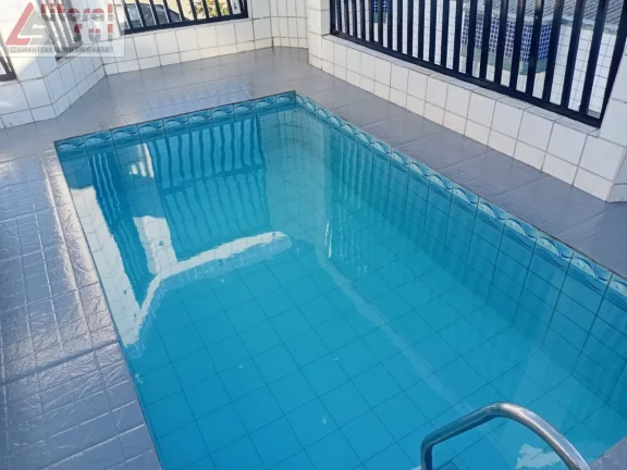 Imagem Cobertura à venda em Praia Grande-SP, bairro Ocian: 2 quartos, 2 suítes, 2 salas, 2 vagas, 180m². Venha conferir!
