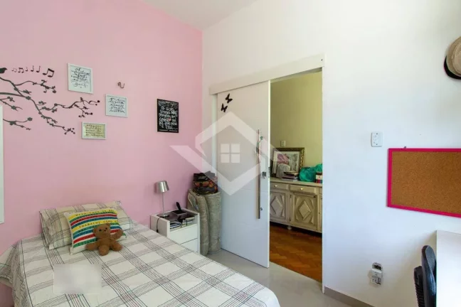 Imagem Apartamento de 2 Quartos para Venda em Botafogo com 70 m²