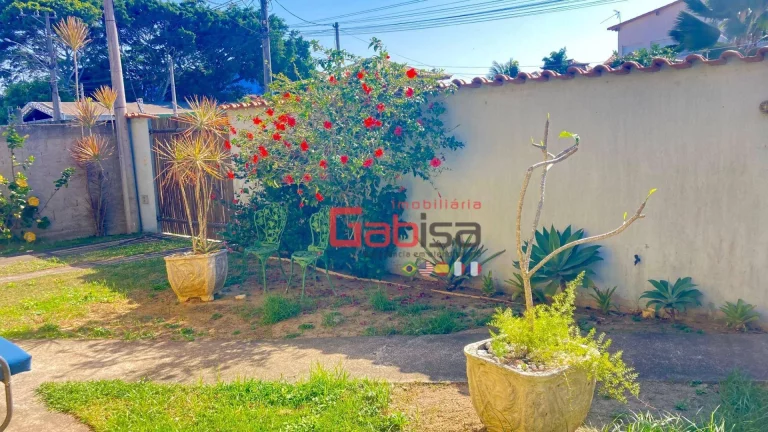 Imagem Casa com 2 dormitórios à venda, 45 m² por R$ 650.000,00 - Pórtico - Armação dos Búzios/RJ