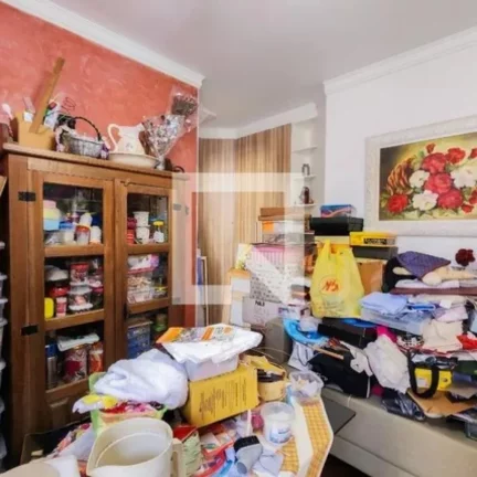 Imagem Imperdível: Casa à venda no Centro de São Bernardo do Campo-SP, com 3 quartos, 3 suítes e 4 vagas de garagem!