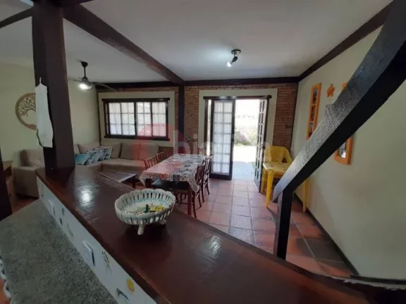 Imagem Casa com 3 dormitórios à venda, 105 m² por R$ 350.000,00 - Peró - Cabo Frio/RJ