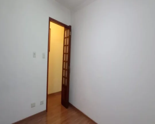 Imagem Venda Casa Térrea 120m² com 3 quartos sendo duas suítes e duas vagas FL38