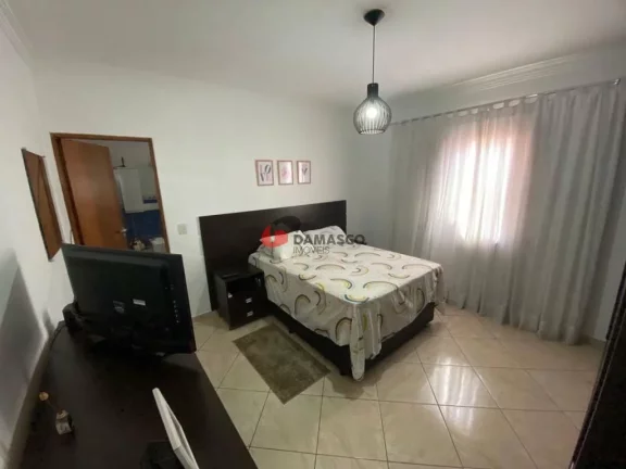 Imagem Casa à venda 2 Quartos, 1 Suite, 2 Vagas, 178M², Campestre, Santo André - SP