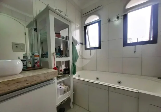 Imagem Apartamento à venda com 4 quartos, sendo 2 suítes, no condomínio Portal DE São Francisco, São Paulo - SP