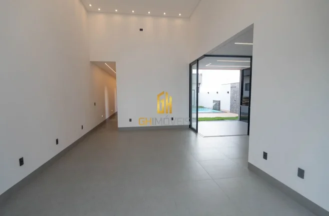 Imagem Casa 3 quartos no Setor Três Marias próximo ao Atacadão Costa, com 300m² de área total e 179m²...