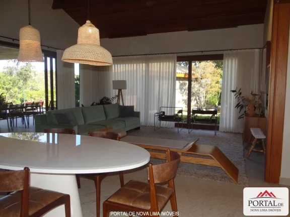 Imagem Casa de 4 quartos, alto luxo para locação, apenas 1 pavimento, você e sua família que tem bom gosto vão adorar!