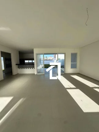 Casa | Massagueira | 4 Suítes | 240M2 | Varandas | 4 Vagas | Recém Pronta