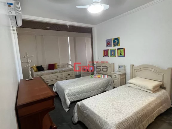 Imagem Apartamento com 4 dormitórios à venda, 250 m² por R$ 2.600.000,00 - Centro - Cabo Frio/RJ