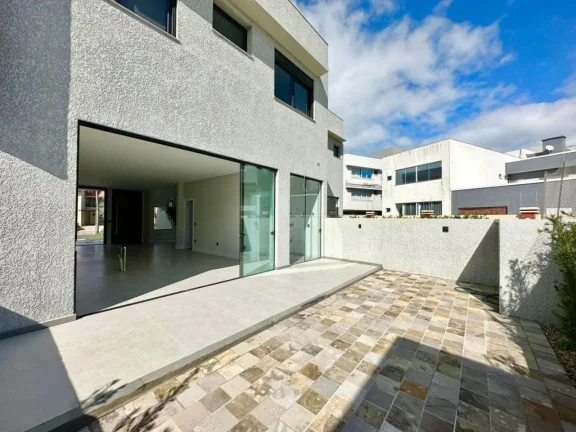 Imagem Casa em Condominio 3 Dormitórios - Bairro Zona Nova
