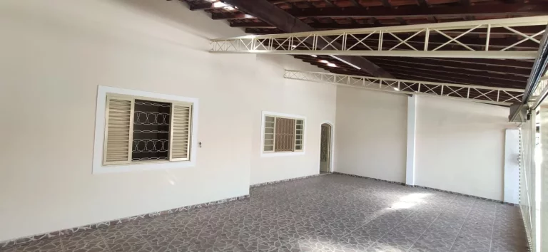Imagem Oportunidade Casa 3 dorme c/ suíte - Jd. Satélite