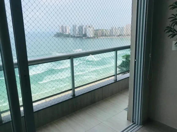 Imagem Apartamento de luxo à venda em Pitangueiras, Guarujá-SP! 3 quartos, 3 suítes, 2 salas, 3 banheiros e 94m² de área. Venha conferir!