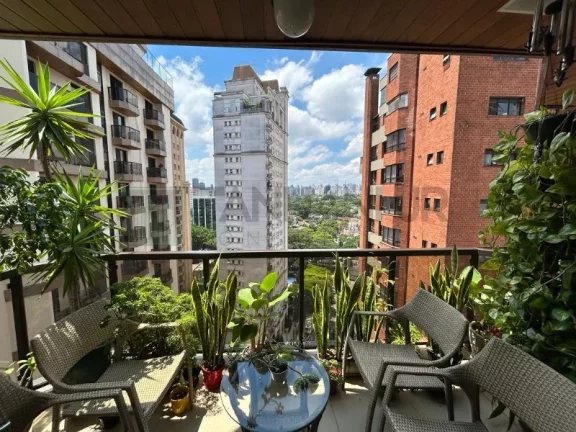 Imagem Espaçoso apartamento de luxo à venda no Itaim Bibi, São Paulo-SP: 4 quartos, 4 suítes, 3 salas, 6 banheiros, 3 vagas de garagem, 213m²!