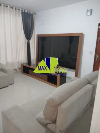 Imagem Imperdível! Casa à venda em São Paulo-SP, no Jardim Laone, com 3 quartos, 2 suítes, 2 salas, 4 banheiros, 4 vagas de garagem, 557m².