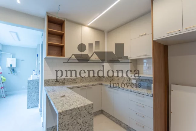 Imagem Cobertura Duplex reformada em Pinheiros, com 170 m² .