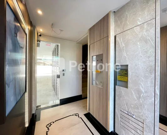 Imagem Excelente apartamento de 03 dormitórios sendo 01 suíte à venda na Praia de palmas