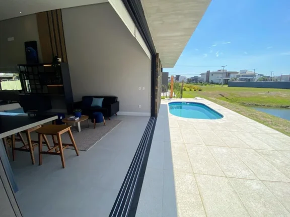 Imagem Casa em Condominio 4 Dormitórios - Bairro Nova Xangri-Lá