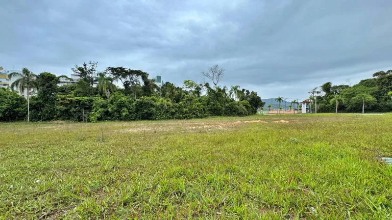 Imagem Terreno desmatado à venda, 506 m - Riviera Módulo 11 - Bertioga/SP