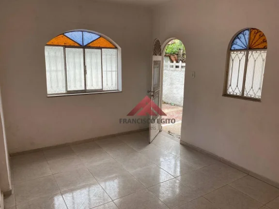 Imagem Casa com 3 dormitórios à venda por R$ 350.000,00 - Colubande - São Gonçalo/RJ
