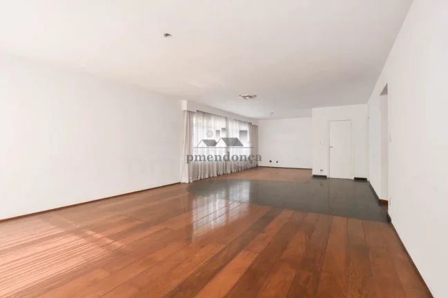 Imagem Apartamento venda na Rua Sergipe com 3 quartos (1 suíte) e 2 vagas, 220m2.