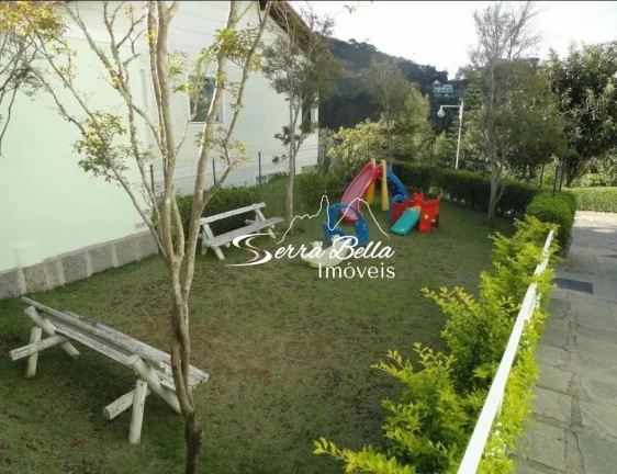 Imagem Casa com 4 dormitórios à venda, 138 m² por R$ 750.000,00 - Iucas - Teresópolis/RJ