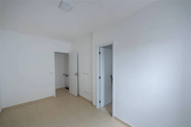 Imagem CASA COM 98 m² - VILA ANHANGUERA - MONGAGUA SP