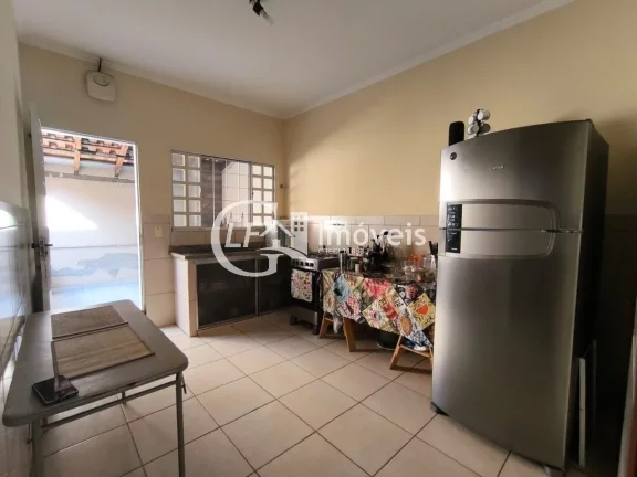 Imagem Casa com 2 quartos - boa localização